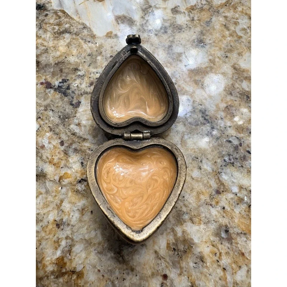 Jay Strongwater Heart Shaped  Flower Decoration Trinket Box !